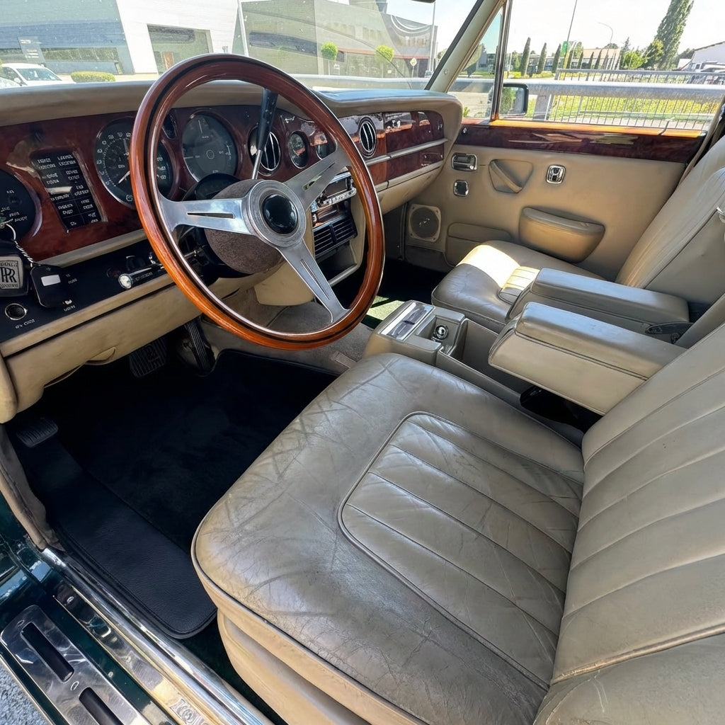 Tappeti per auto personalizzati per Rolls Royce Wraith (2013–2023) con pelle nera