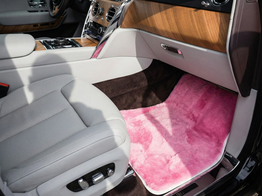 Rosa Schaffell-Fußmatten für Rolls Royce Cullinan Rr31 2018–2023 Er56 Designmarke