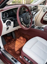 Tapis de voiture en peau de mouton marron pour Rolls Royce Spectre (2023-2024) Design ER56