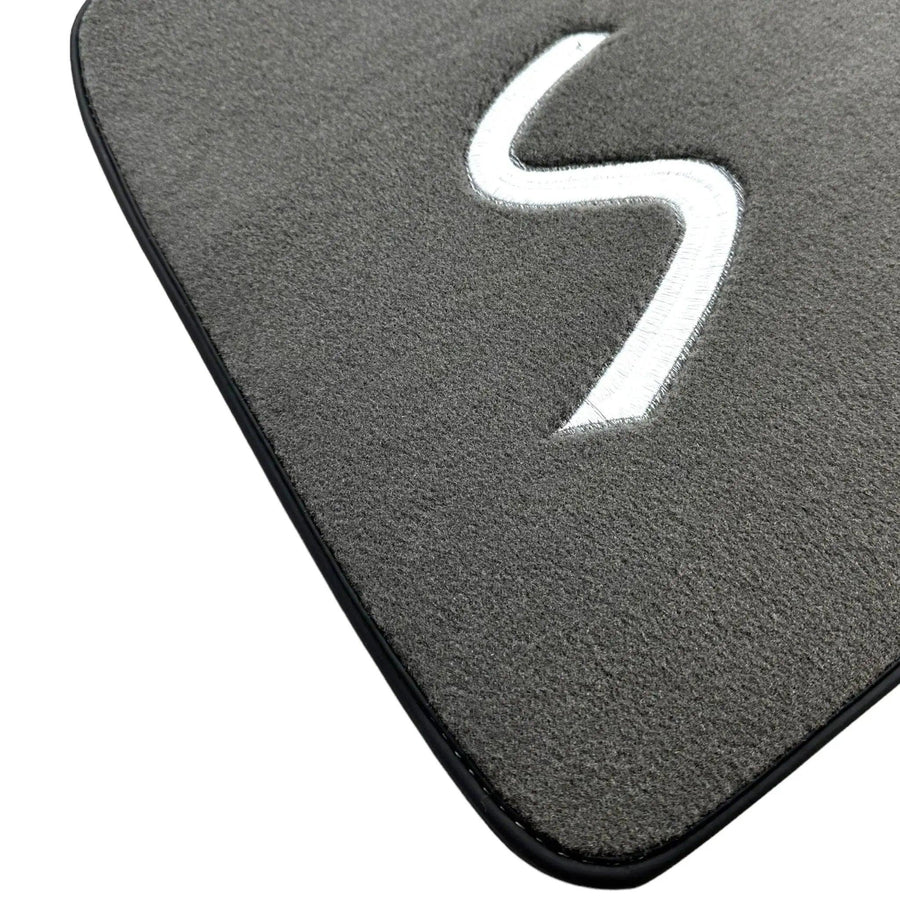 Grey Floor Mats for Mini Clubman F54 (2015-2019) - AutoWin