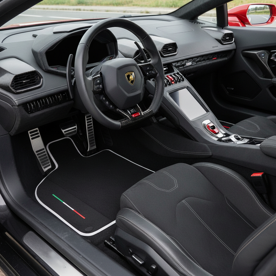 Schwarze Fußmatten für Lamborghini Huracan STO mit schwarzem Leder | Italienische Ausgabe