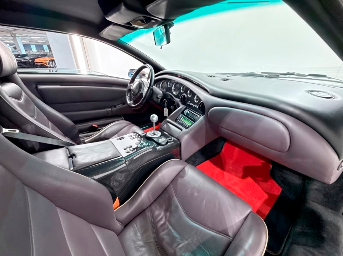 Tappetini per auto rossi personalizzabili per Lamborghini Diablo 1990-2001 con pelle Alcantara