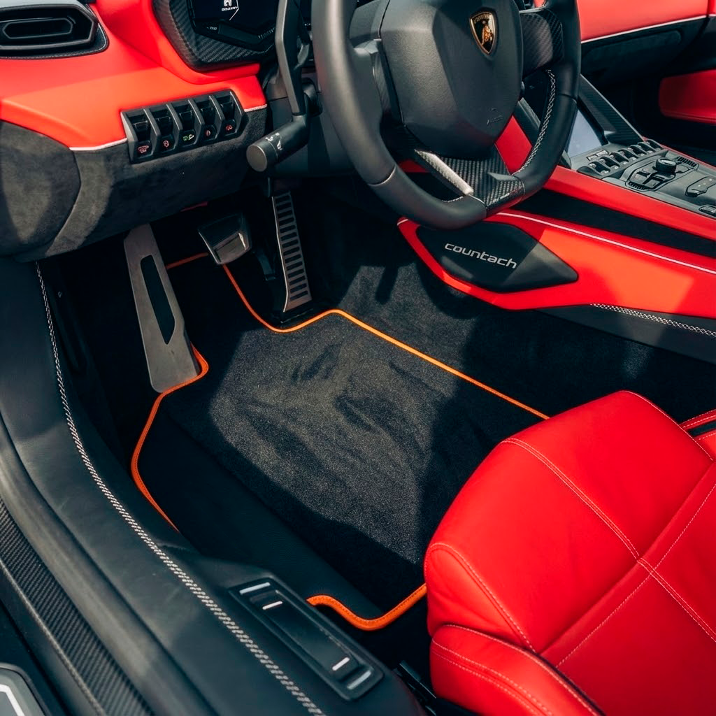 Tappetini per auto in pelle personalizzabili con motivo esagonale per Lamborghini Countach (1974–1990) - AutoWin