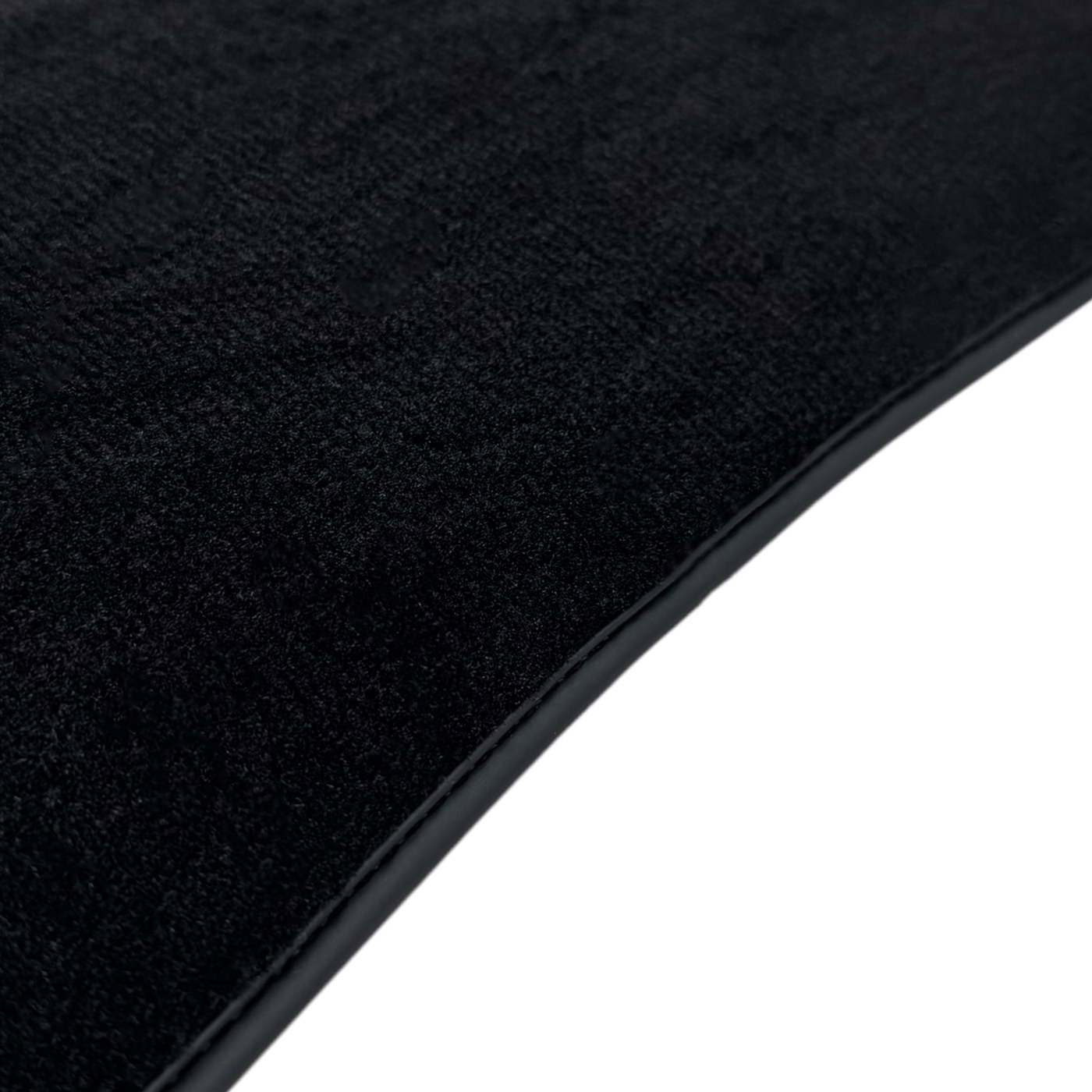 Black Floor Mats for Aston Martin DBX707 (2022-2026) SUV707 (2022-2026) SUV with Leather