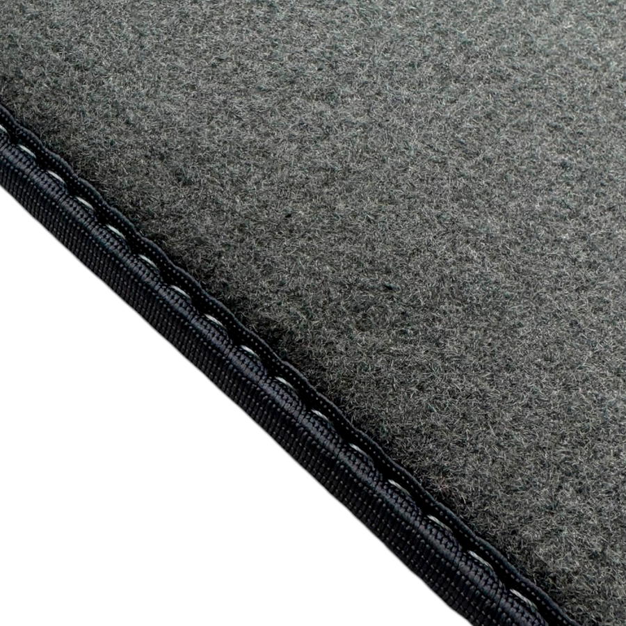 Gray Floor Mats for Lincoln MKX (2015-2018) SUV | AutoWin