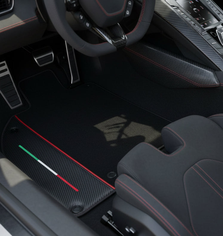 Tappetini per auto neri personalizzabili per Lamborghini Sian (2020-2022) con fibra di carbonio