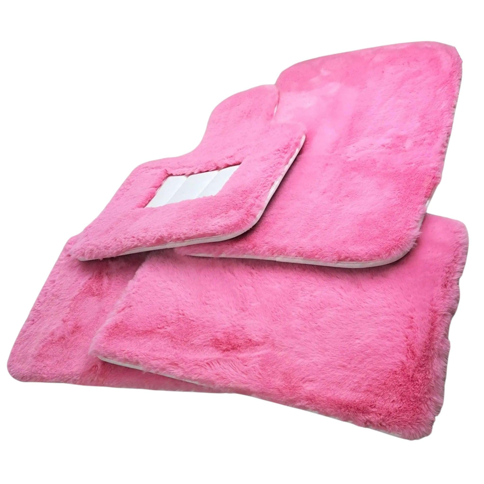Various Colors of Sheepskin Floor Mats Tailored for the Aston Martin DB9 (2004-2016) - AutoWin