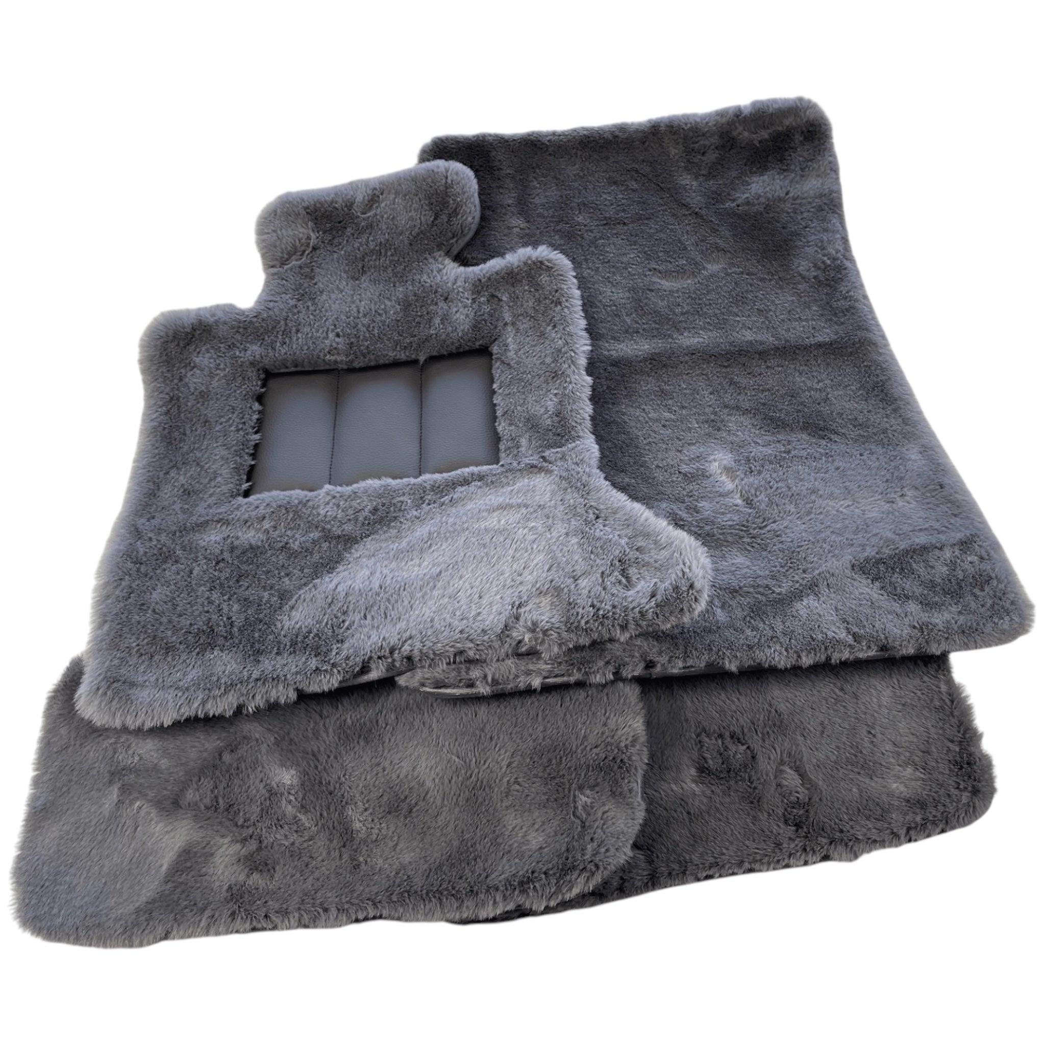 Various Colors of Sheepskin Floor Mats Tailored for the Aston Martin DB9 (2004-2016) - AutoWin