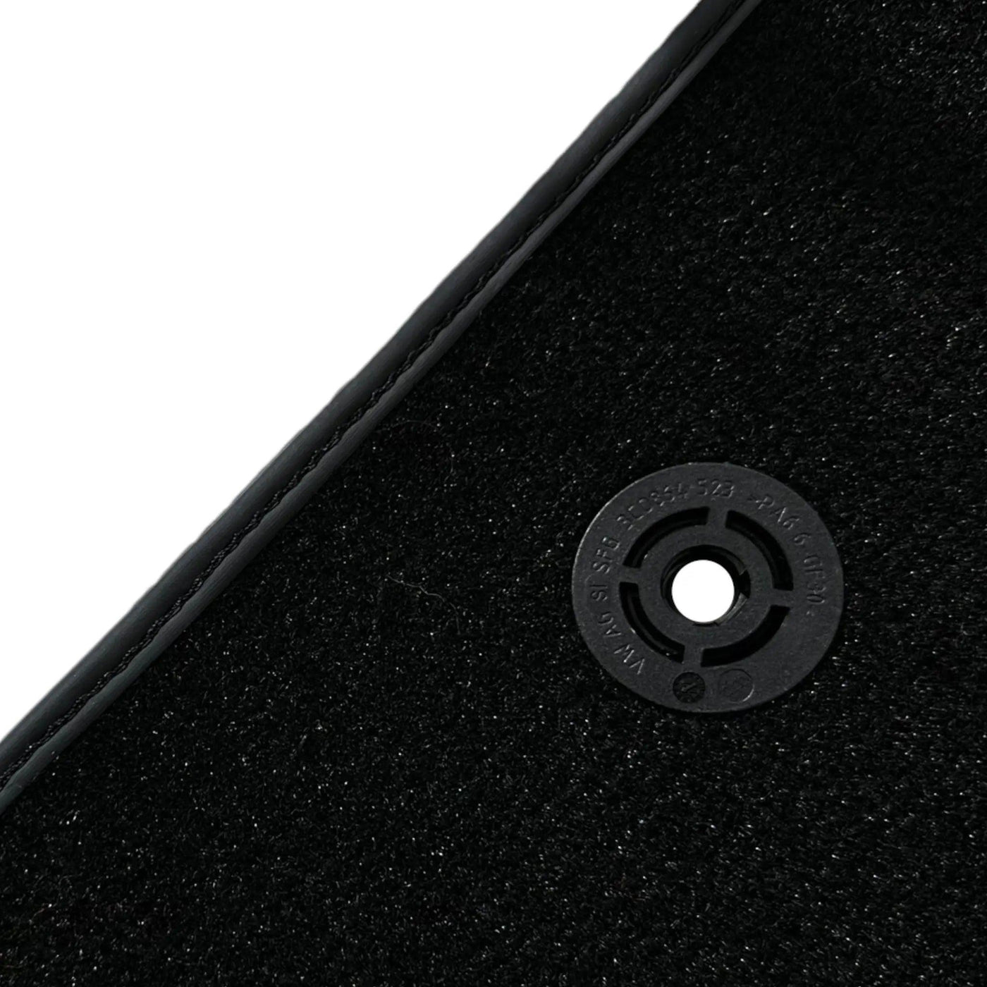 Black Floor Mats for Infiniti Q60 (2016-2020) - AutoWin