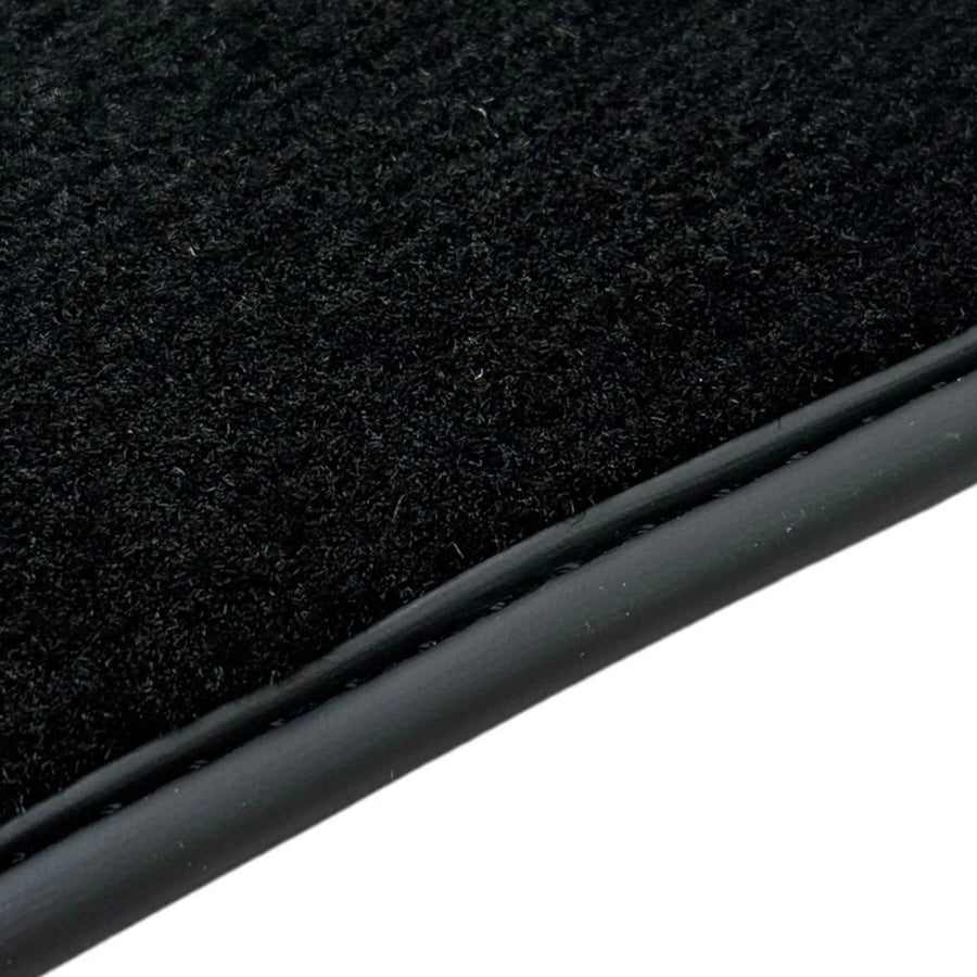 Black Floor Mats for Jeep Wrangler JK (2007-2018) 5 Doors Double Fixation - AutoWin