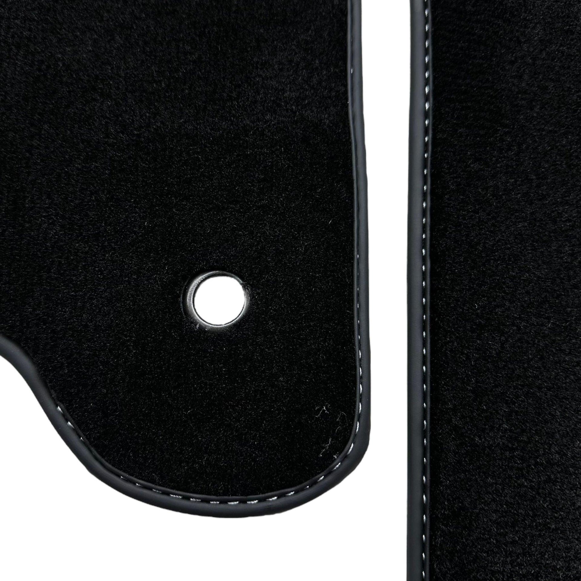 Black Floor Mats for Kia Carens (2013-2024) Distance Fixing Points (Driver) 37,5 cm - AutoWin