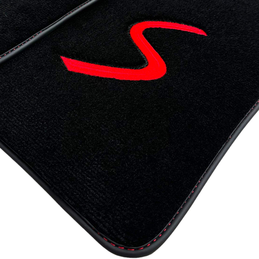 Black Floor Mats for Mini Cooper / One Electric (2020-2023) - AutoWin