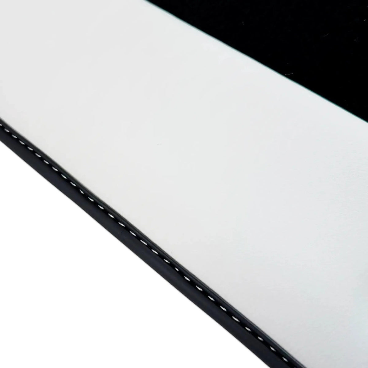 Black Floor Mats for Rolls Royce Wraith (2013–2023) with White Leather