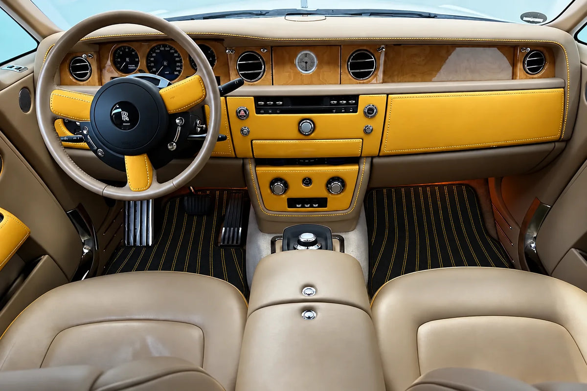 Customizable Leather Floor Mats with AW07 Pattern for Rolls Royce Phantom Sedan (2003-2016) inside the vehicle