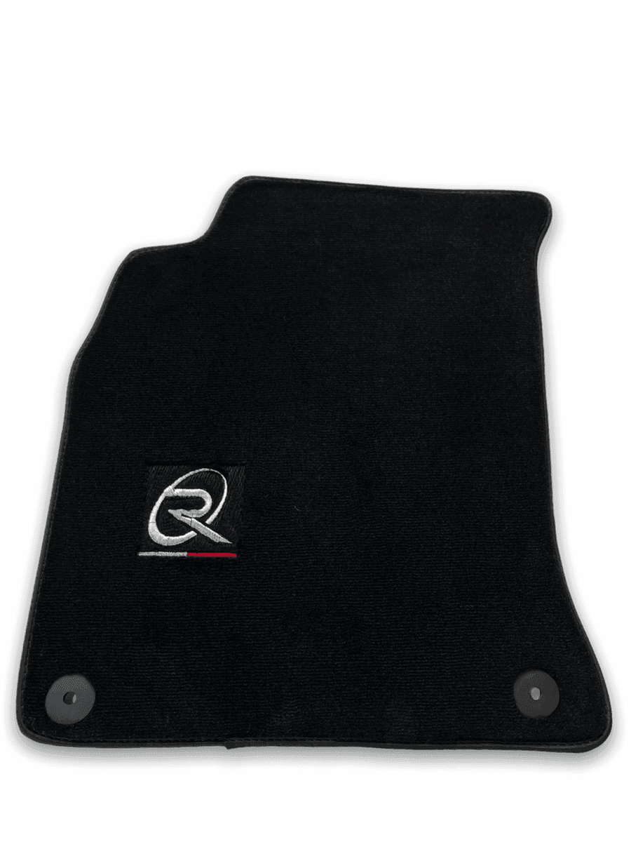 Floor Mats for Audi A4 - B8 Avant (2008-2015) - AutoWin