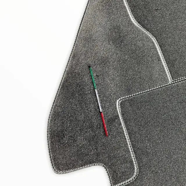 Autofußmatten für Ferrari Dino 308 GT4 1973-1979 AutoWin Marke Italienische Kollektion - AutoWin
