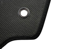 Floor Mats For Hummer H3 2005-2010 Tailored Black Carpets - AutoWin