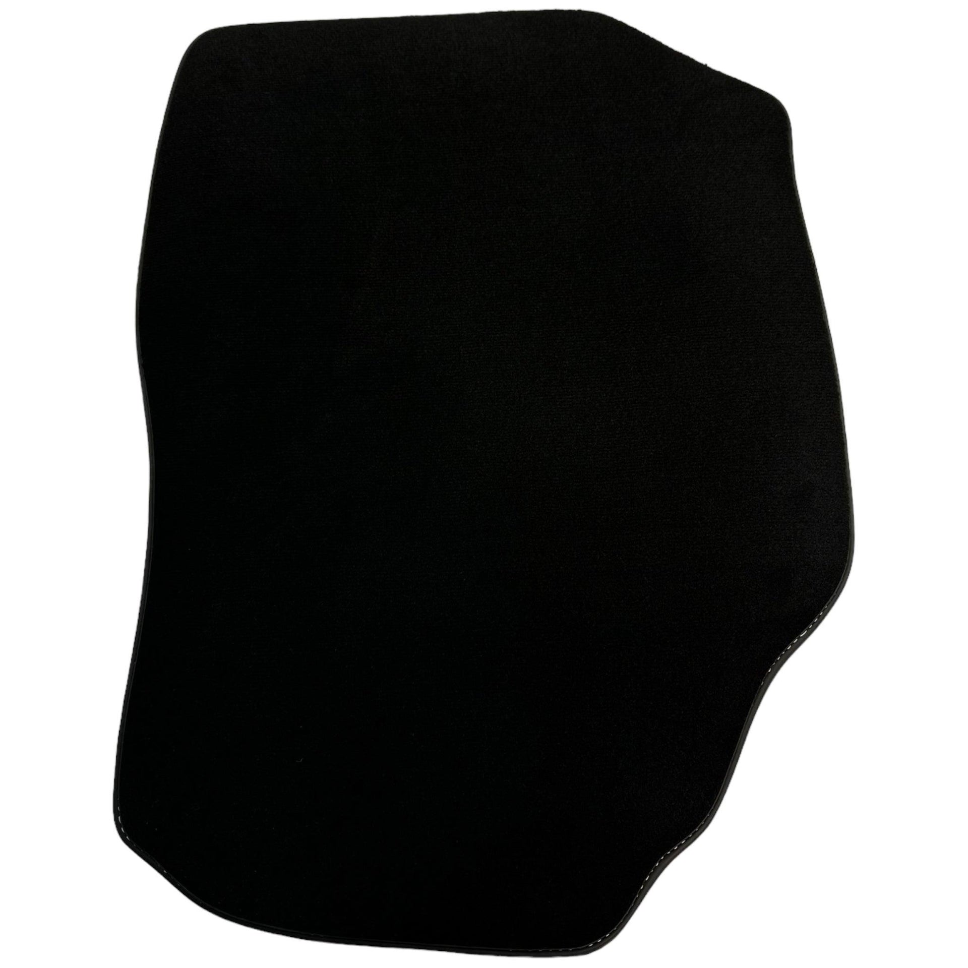 Floor Mats for Toyota Land Cruiser 100 (1998-2007) - AutoWin