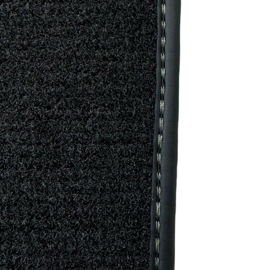 Green Leather Floor Mats for Rolls-Royce Phantom VIII (2017-2024) - AutoWin