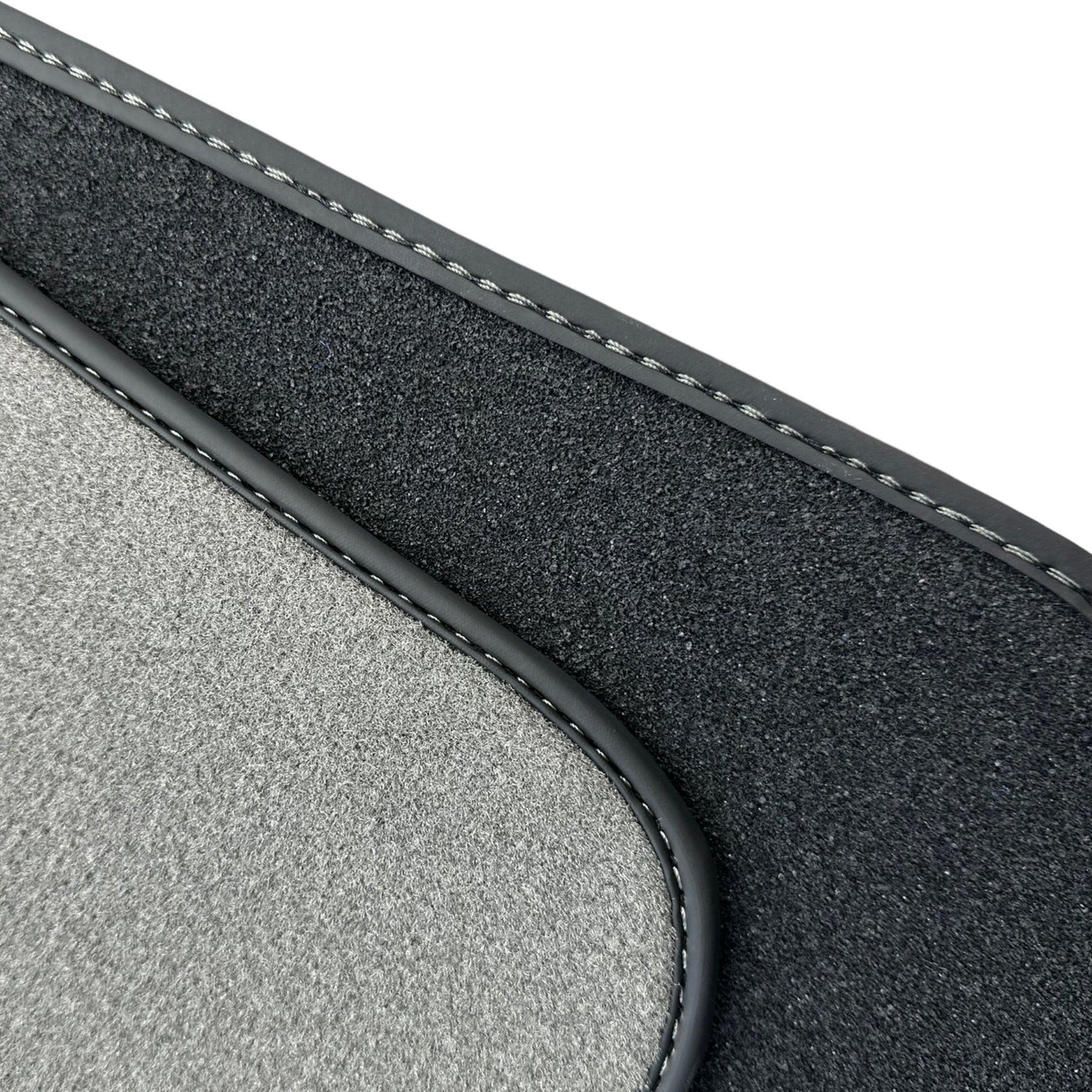 Grey Floor Mats For Mercedes-Benz C-Class W204 (2007-2014) - AutoWin