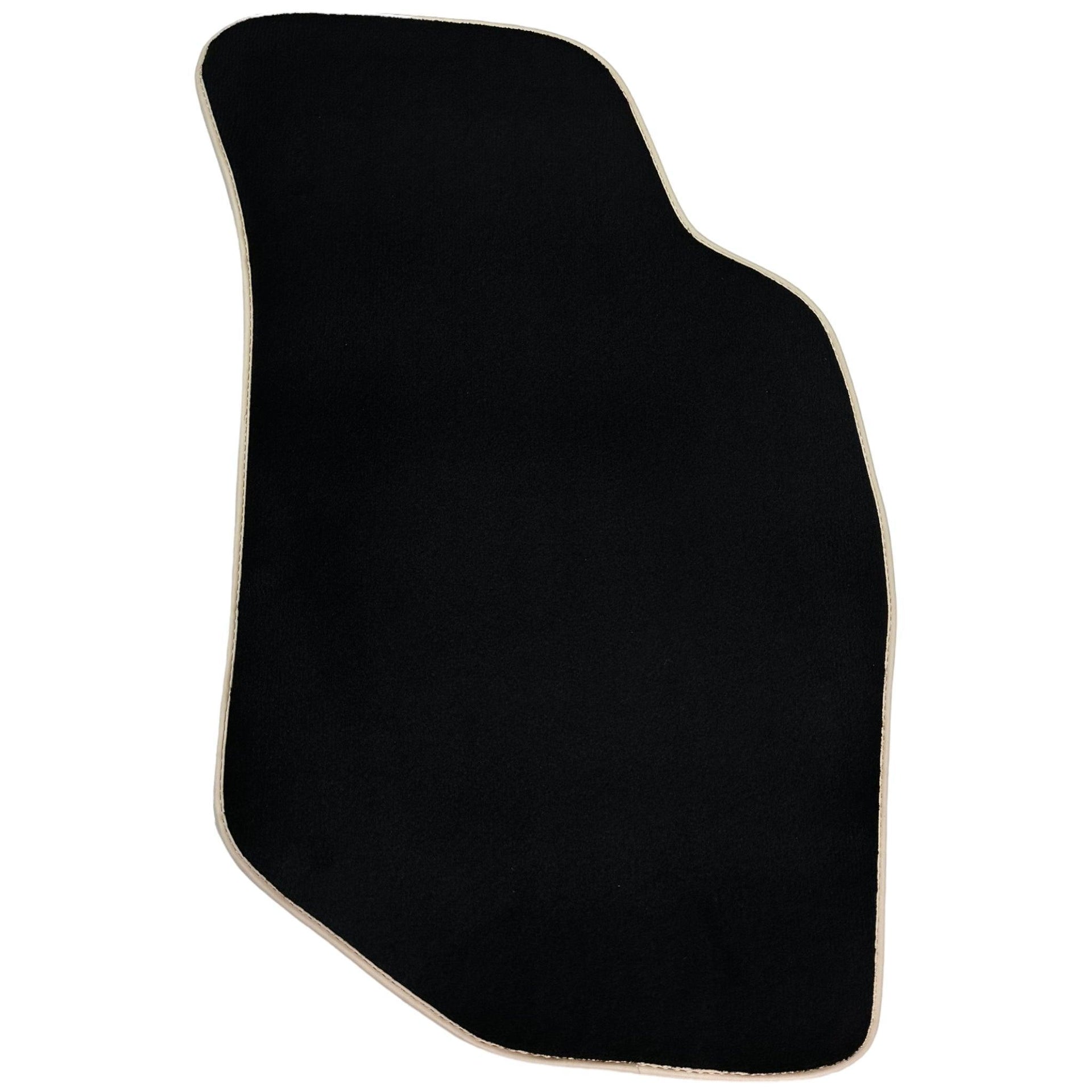 Black Floor Mats For Toyota Hilux (2005-2015) - AutoWin
