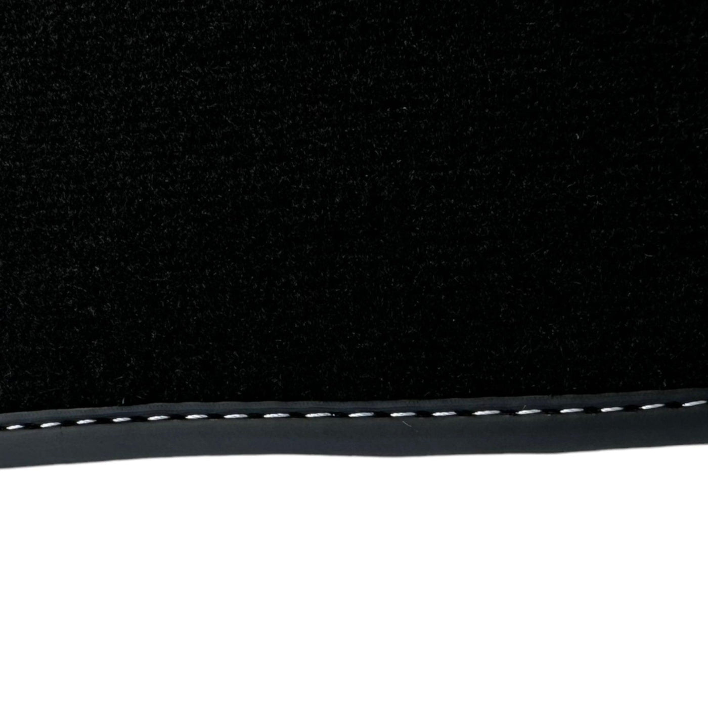 Black Floor Mats for Alfa Romeo 159 4-door Sedan (2006-2011) - AutoWin