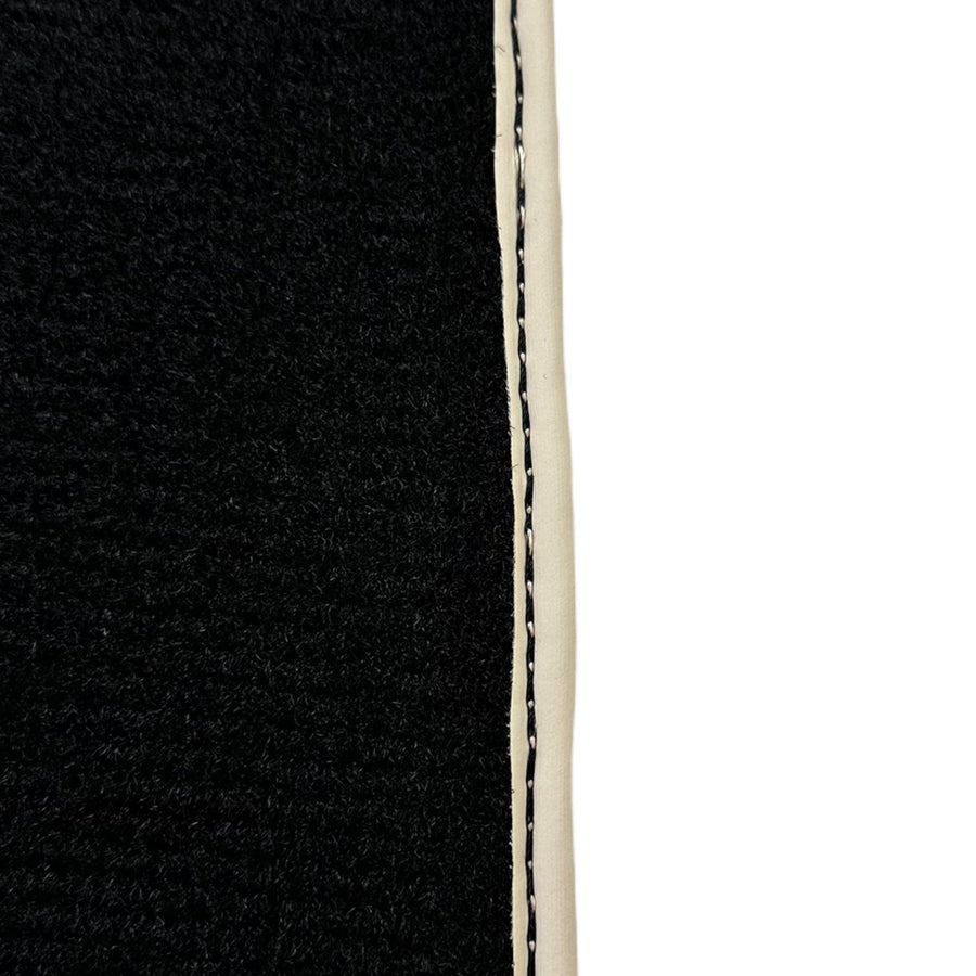 Black Floor Mats For Kia Sportage (2010-2016) - AutoWin
