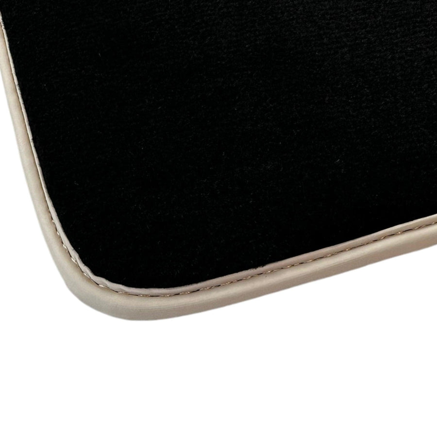 Black Floor Mats for Kia Sportage (2021-2024) Plug-in Hybrid - AutoWin