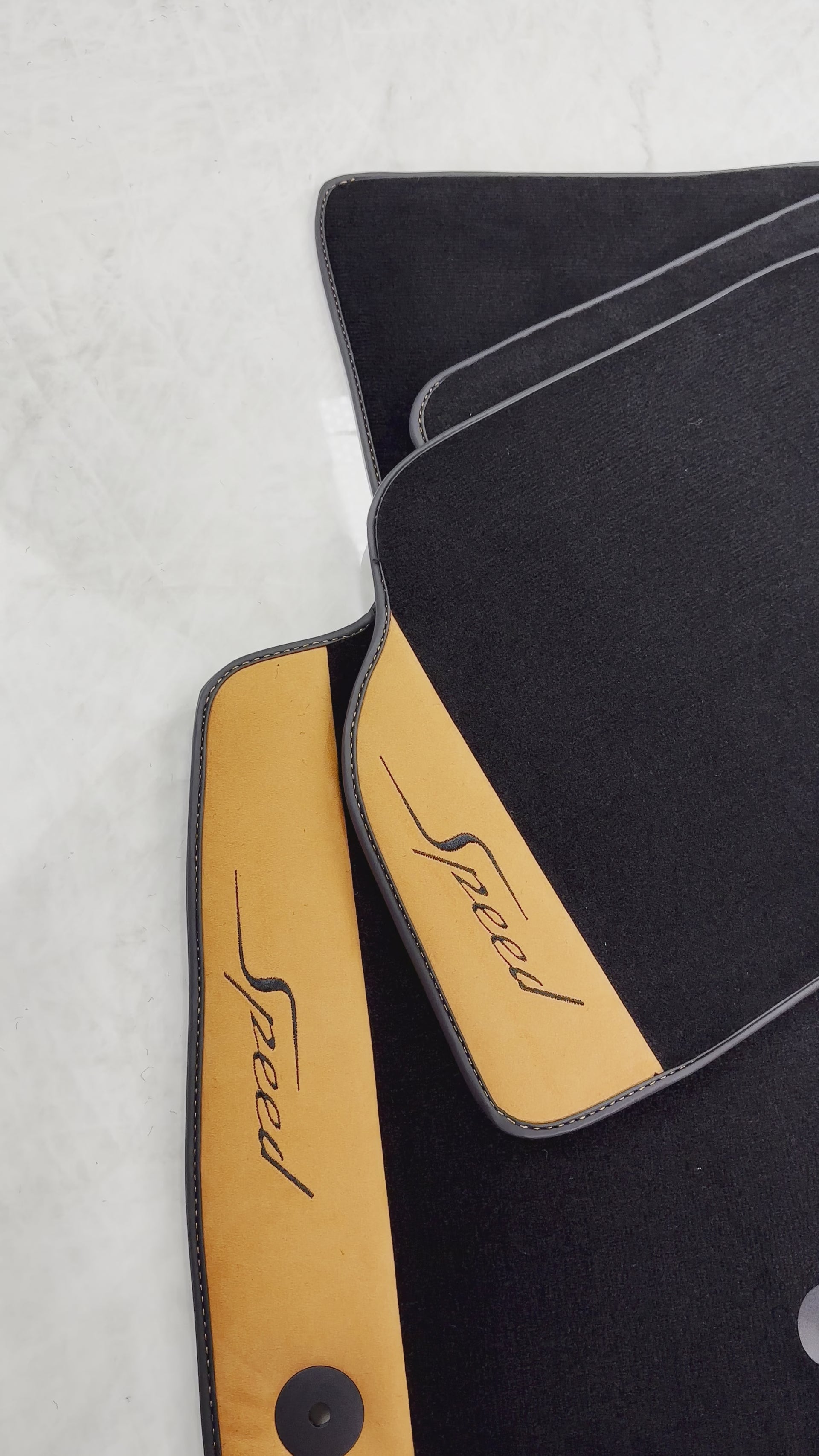 Tapis de voiture noirs pour Bentley Continental GT (2018–2023) avec cuir Alcantara orange - AutoWin