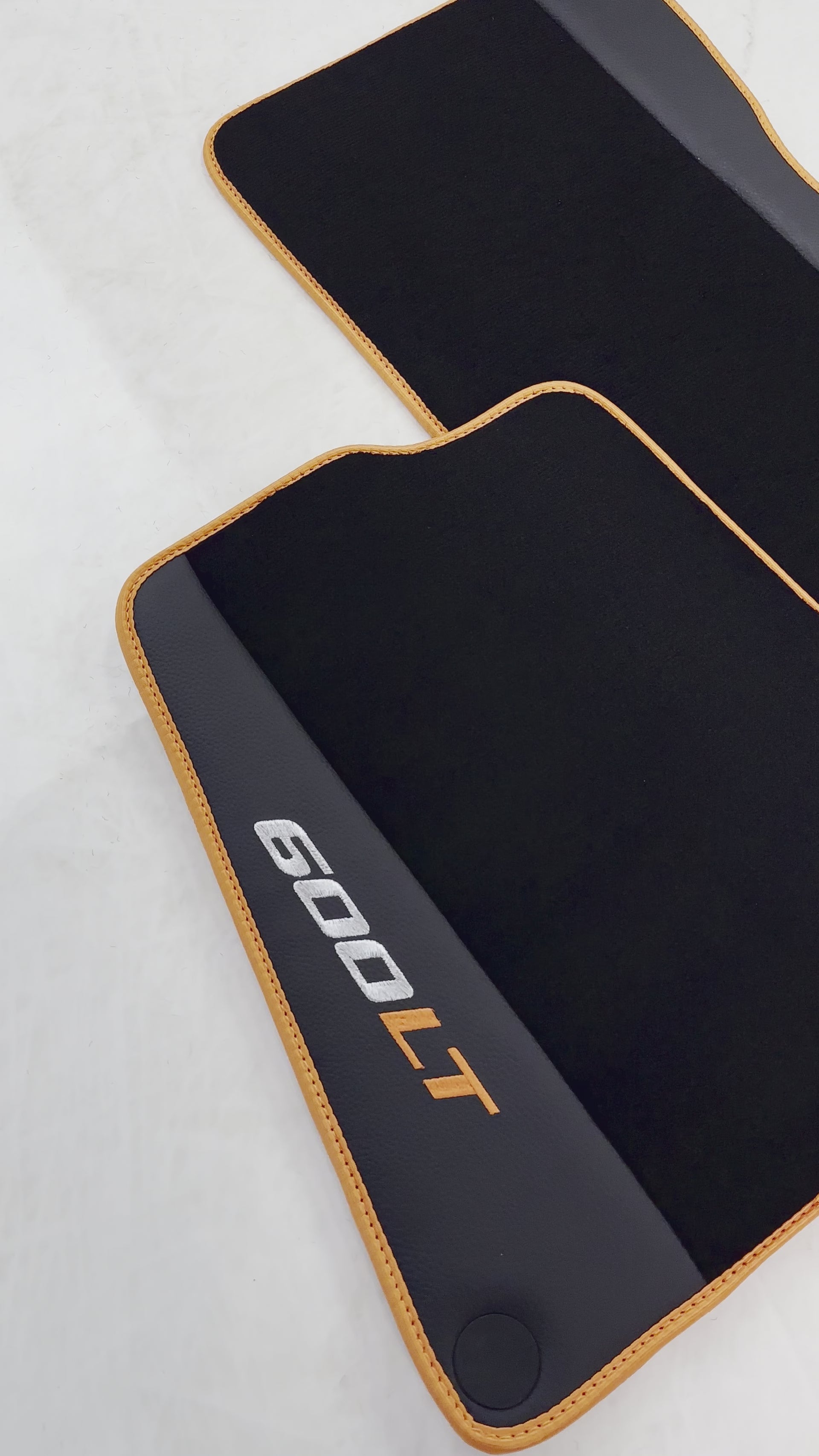 Schwarze Fußmatten für McLaren 600 LT (2018–2020) mit Alcantara-Leder - AutoWin.EU