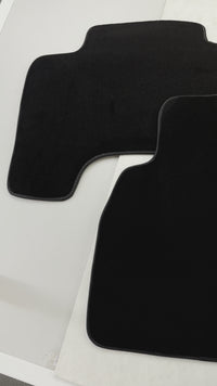 Black Floor Mats For Toyota Land Cruiser 80 (1985-1997)