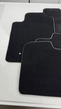 Black Floor Mats For Toyota Corolla E12 (2001-2007)