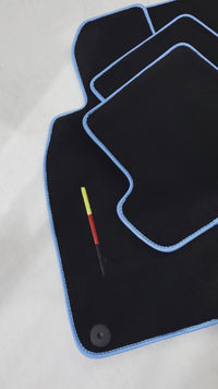 Tappetini Neri per Auto per Porsche 911 - 992 (2019-2024) con Bordo Blu