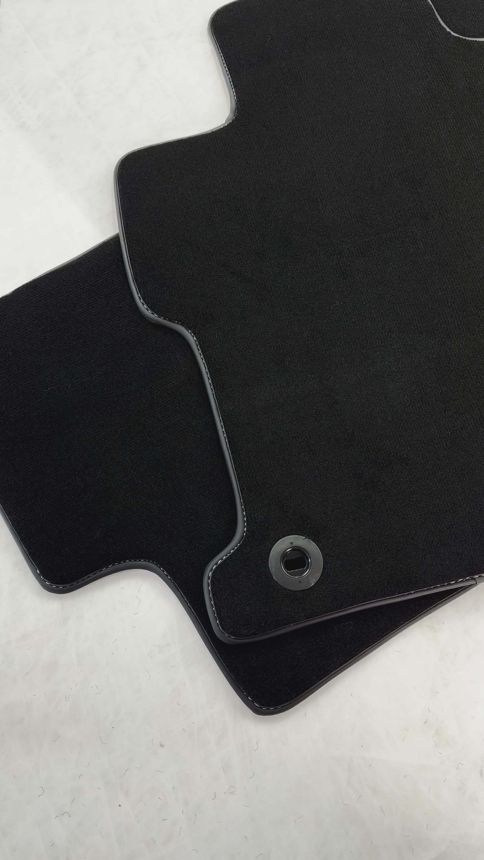 Tapis de voiture noirs pour Honda Civic IX (2012-2016) - AutoWin