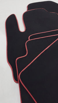 Schwarze Fußmatten für Toyota Corolla CR1 (2019)