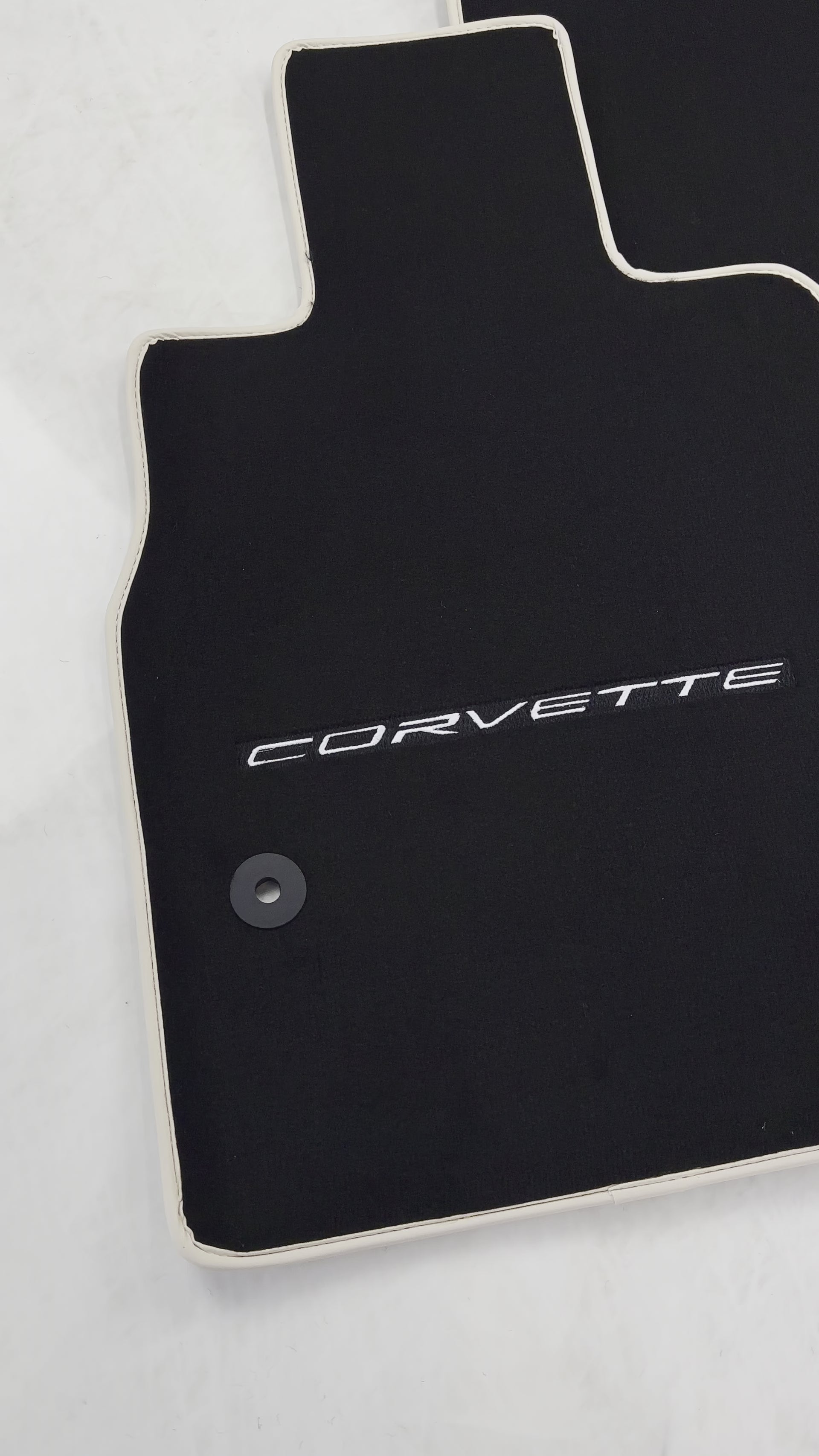 Alfombrillas negras para Chevrolet Corvette C8 (2020-2024) - AutoWin