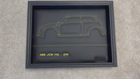 Art mural inspiré de Mini F56 : couture jaune brodée