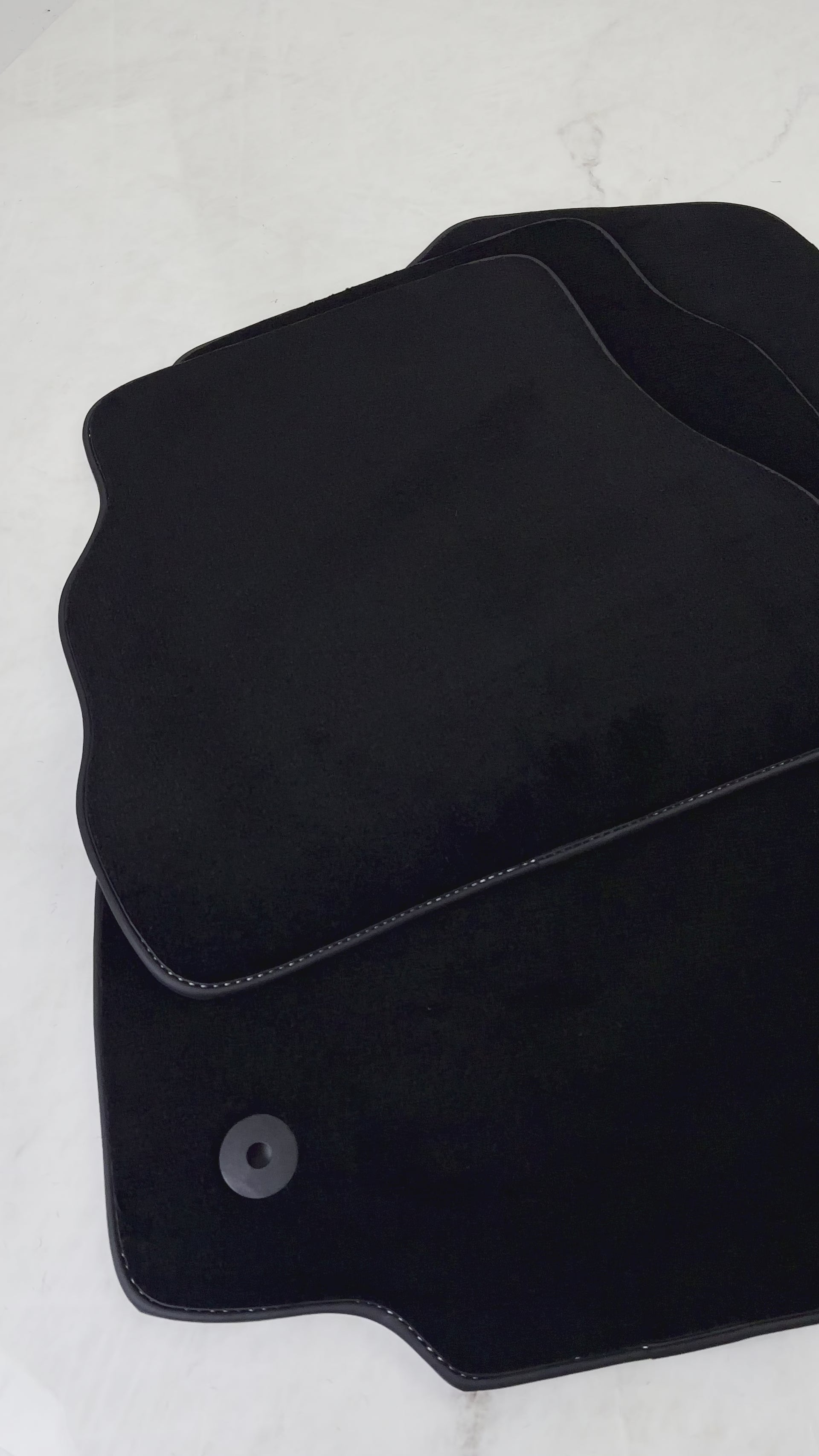 Black Floor Mats for Ford B-Max (2012-2017) - AutoWin