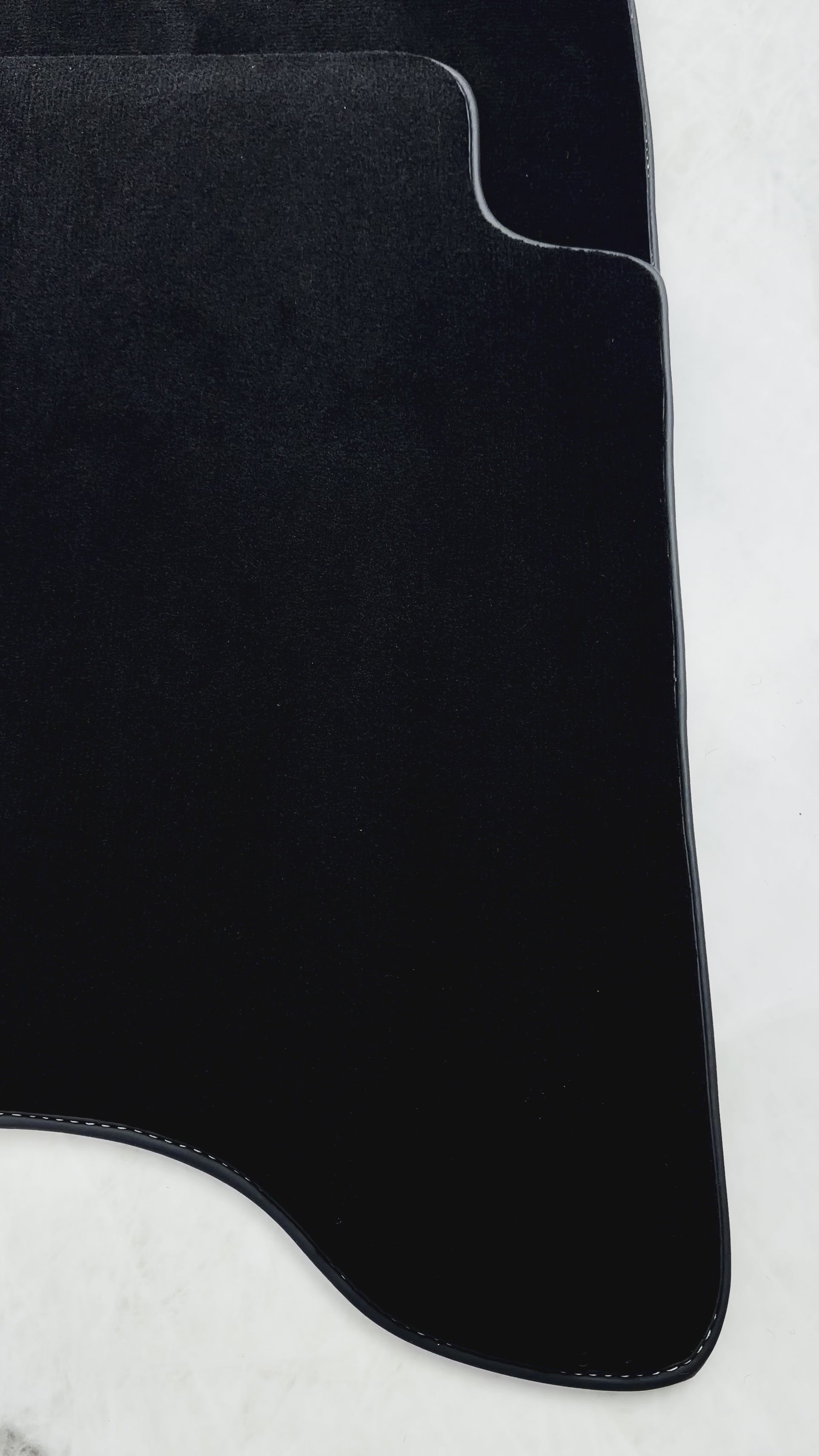 Alfombrillas de coche negras para Toyota Land Cruiser 90 (1997-2003) - AutoWin