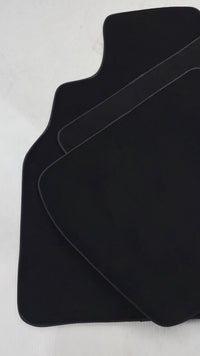 Tappetini neri personalizzati per Pontiac FireBird (1993-2002)