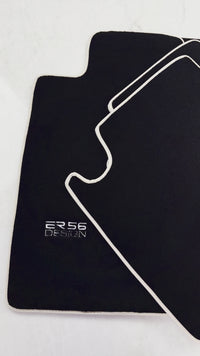 Alfombrillas negras para coches para Toyota Land Cruiser 120 (2002-2009) borde beige | Diseño ER56