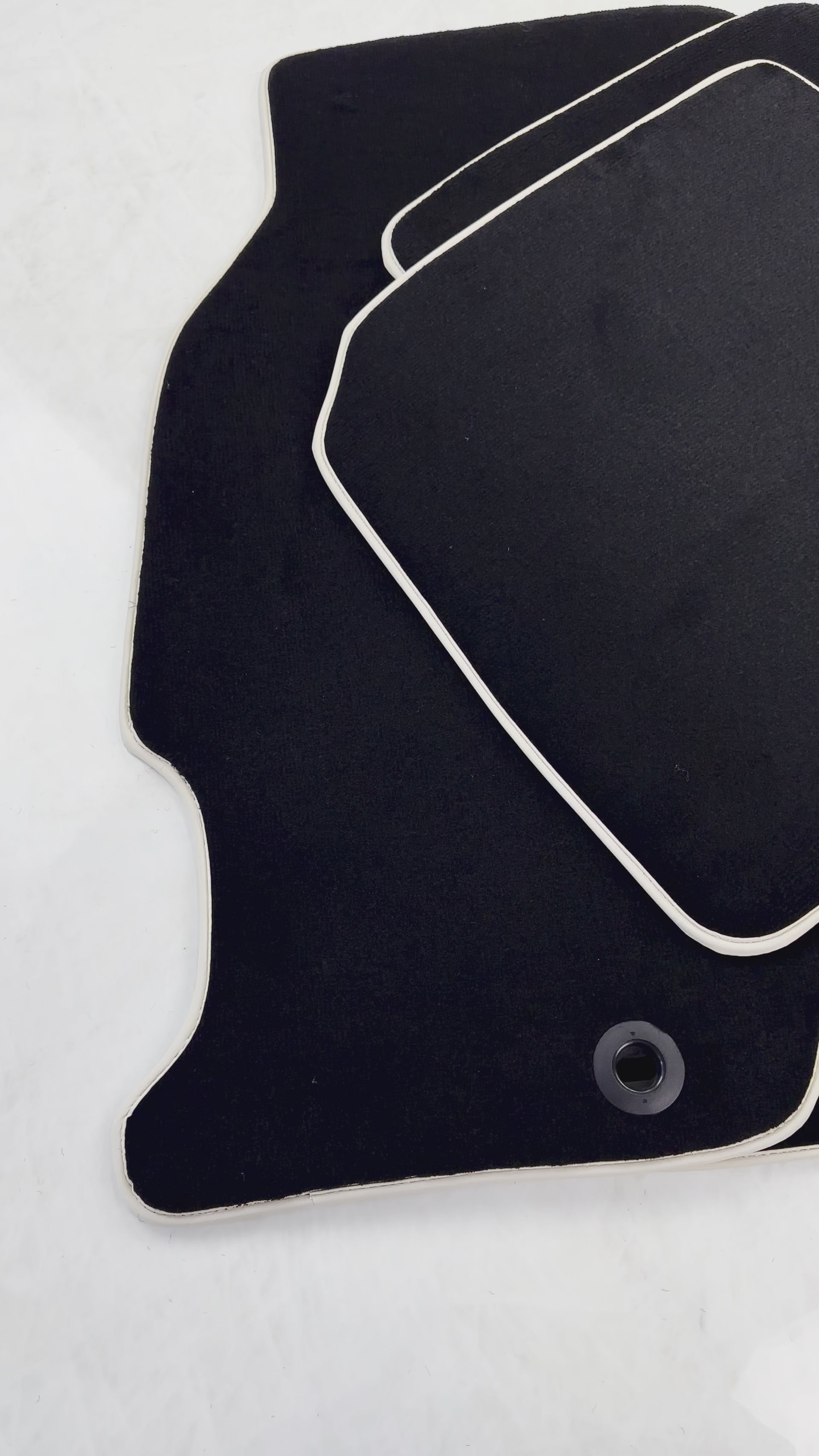 Black Floor Mats For Honda Accord (1990-1993) - AutoWin