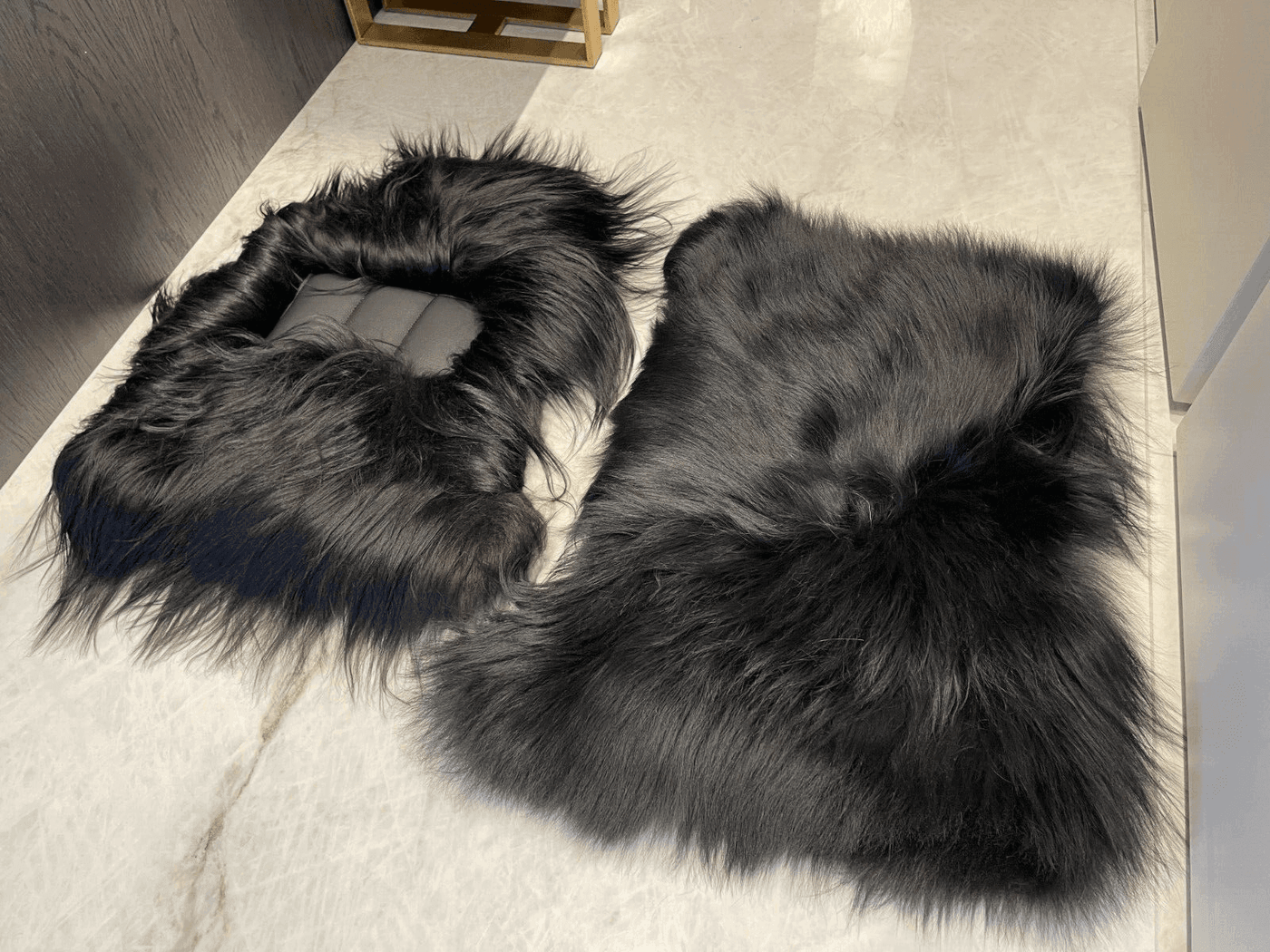Sheepskin Floor Mats For Rolls Royce Spectre (2023-2024) ER56 Design Brand - AutoWin