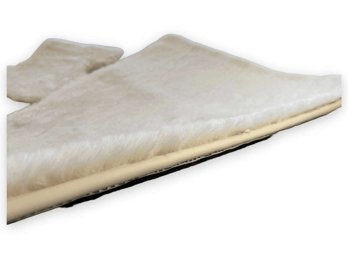 White Sheepskin Floor Mats For Rolls Royce Phantom VIII (2017-2024) ER56 Design Brand