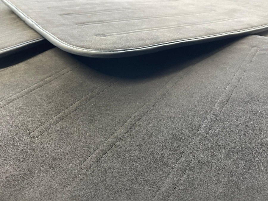 Alcantara Floor Mats For Rolls Royce Black Badge Cullinan - AutoWin