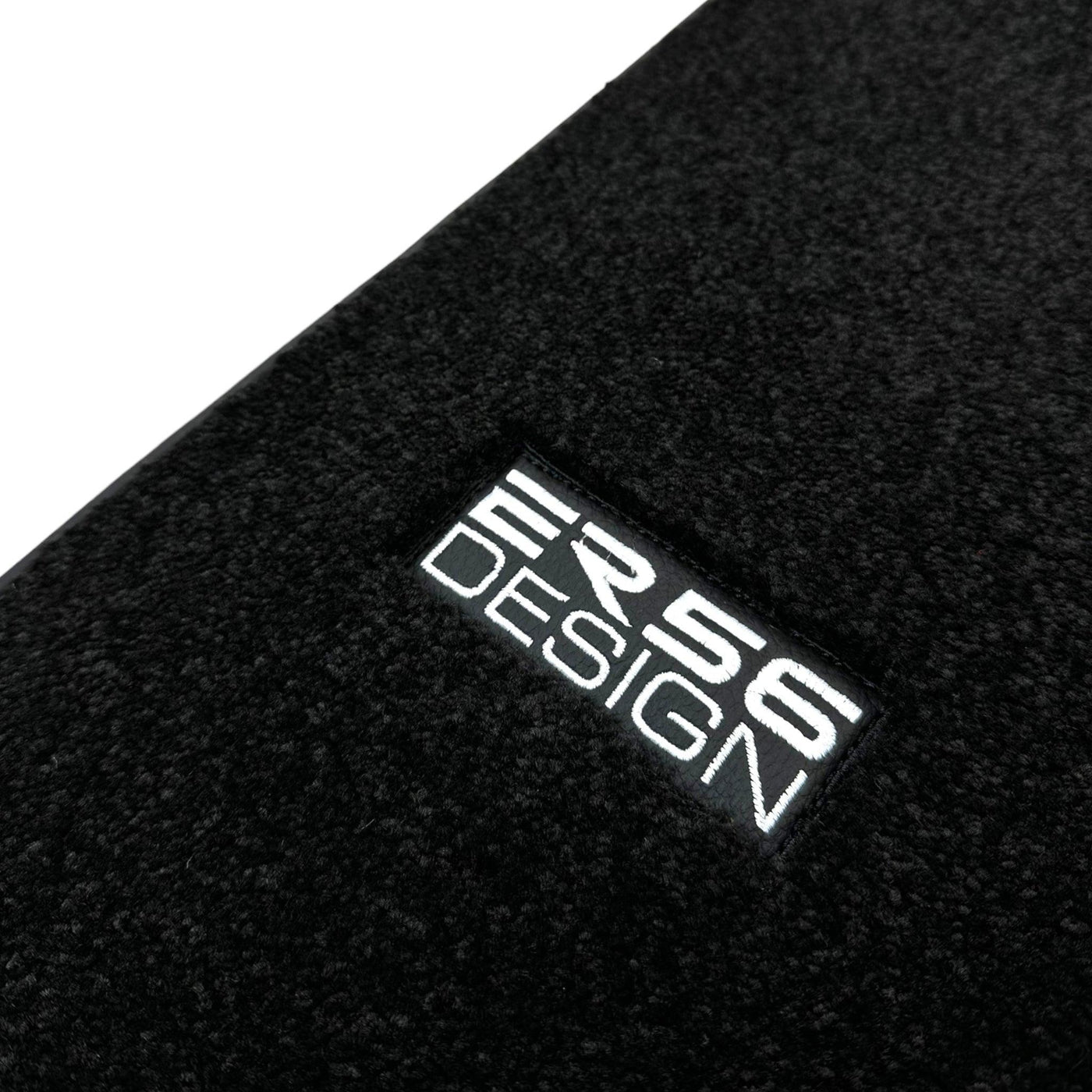 Black Luxury Floor Mats For Mercedes Benz C-Class W205 Sedan (2014-2018) | ER56 Design - AutoWin