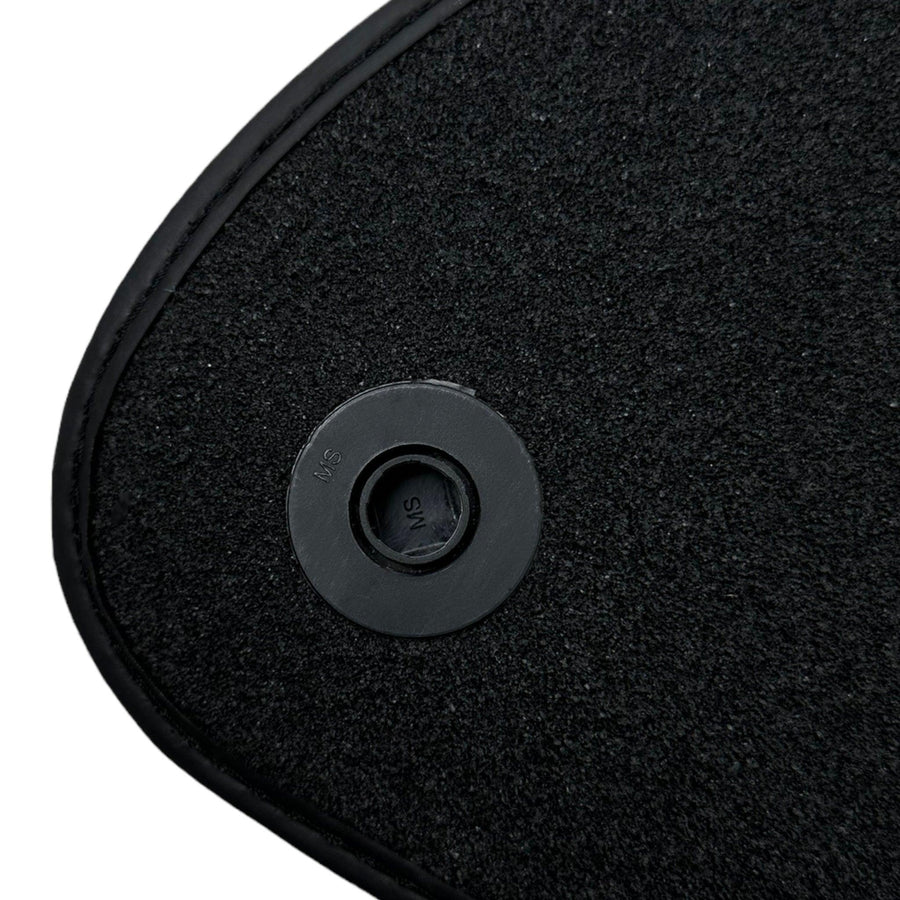Black Luxury Floor Mats For Mercedes Benz S-Class W126 (1979-1991) | ER56 Design - AutoWin