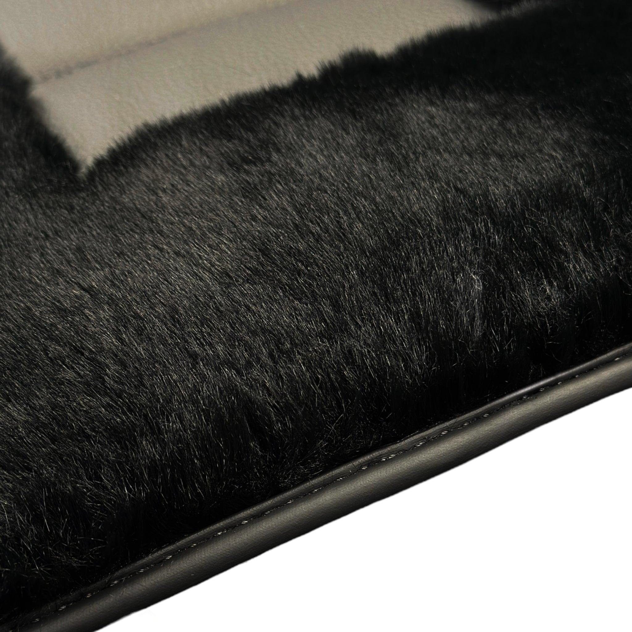 Black Sheepskin Floor Floor Mats For BMW M4 Series F82 - AutoWin