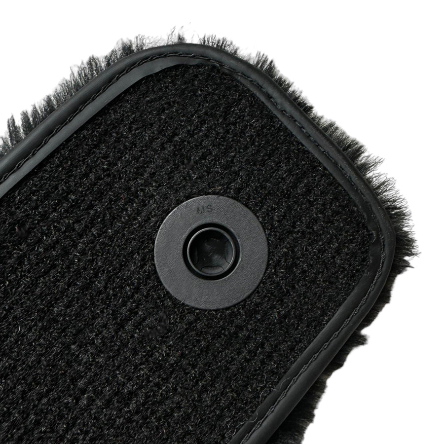 Black Sheepskin Floor Mats For Mercedes Benz S-Class W126 (1979-1991) | ER56 Design - AutoWin