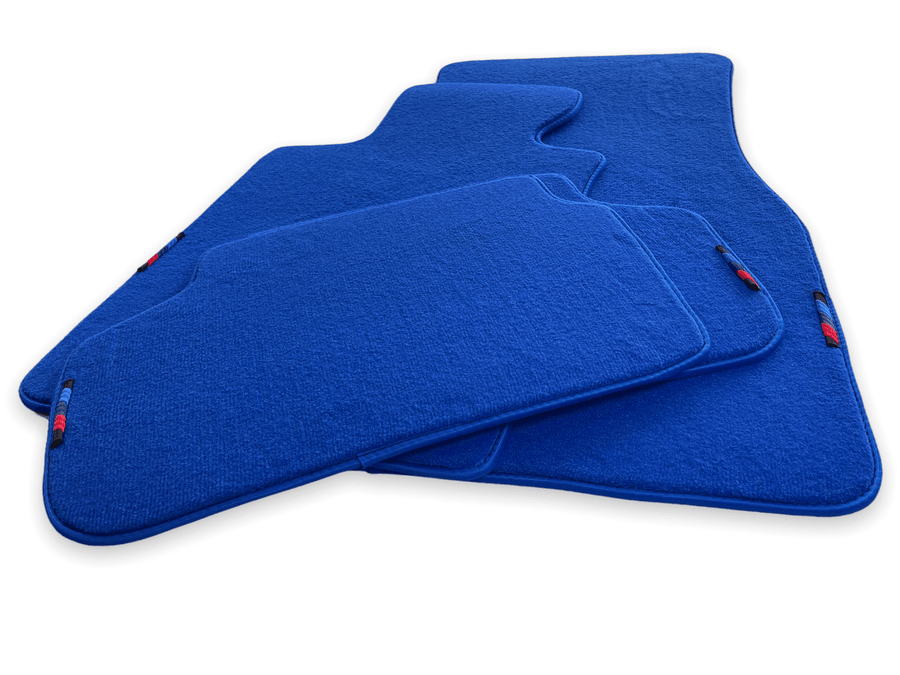 Blue Mats For BMW M5 E34 With M Package - AutoWin